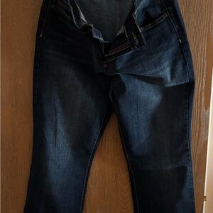 Old Navy Sweetheart Medium Blue Jeans